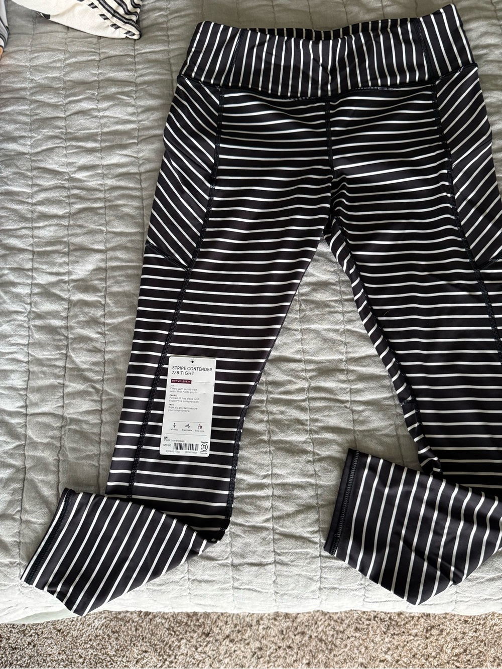 Athleta Striped Contender 7/8 Tight Performance Leggings
